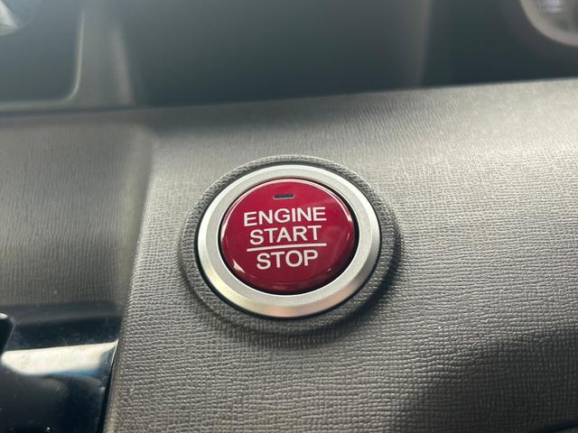 Ｎ－ＯＮＥ スタンダード・Ｌ　順正ナビ　バックカメラ　衝突軽減ブレーキ　ＨＩＤヘッドライト　ＥＴＣ　フルセグ　Ｂｌｕｅｔｏｏｔｈ　ステアリングスイッチ　電動格納ミラー　オートライト　アイドリングストップ　プッシュスタート（17枚目）