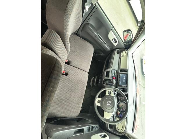 Ｎ－ＯＮＥ スタンダード・Ｌ　順正ナビ　バックカメラ　衝突軽減ブレーキ　ＨＩＤヘッドライト　ＥＴＣ　フルセグ　Ｂｌｕｅｔｏｏｔｈ　ステアリングスイッチ　電動格納ミラー　オートライト　アイドリングストップ　プッシュスタート（44枚目）