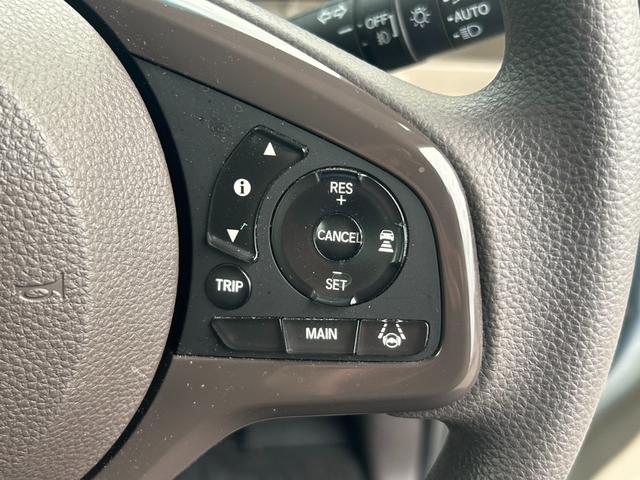 Ｎ－ＢＯＸ Ｇ・Ｌホンダセンシング　純正メモリーナビ　アダプティブクルーズコントロール　衝突軽減ブレーキ　バックカメラ　ＥＴＣ　Ｂｌｕｅｔｏｏｔｈ　両側電動スライドドア　アイドリングストップ　シートヒータ　スマートキー　プッシュスタート（11枚目）