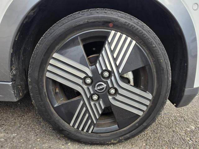 サクラ Ｇ　アダプティブクルーズコントロール　ブレーキサポート　ＬＥＤヘッドライト　運転席シートヒーター　オートライト　オートハイビーム　純正アルミホイール　ＥＴＣ２．０　Ｂｌｕｅｔｏｏｔｈ　アラウンドビュー（28枚目）