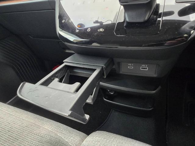 サクラ Ｇ　アダプティブクルーズコントロール　ブレーキサポート　ＬＥＤヘッドライト　運転席シートヒーター　オートライト　オートハイビーム　純正アルミホイール　ＥＴＣ２．０　Ｂｌｕｅｔｏｏｔｈ　アラウンドビュー（36枚目）