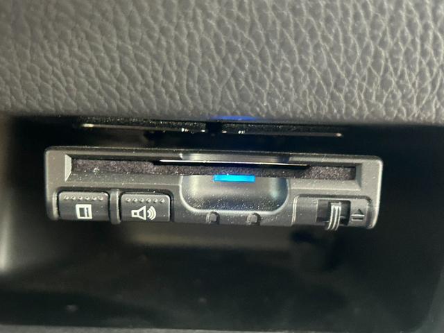 デイズルークス ハイウェイスター　Ｘ　Ｖセレクション　ワンオーナー　純正メモリーナビ　エマージェンシーブレーキ　全周囲カメラ　Ｂｌｕｅｔｏｏｔｈオーディオ　ＥＴＣ　両側電動スライドドア　アイドリングストップ　スマートキー　プッシュスタート　電動格納ミラー（10枚目）