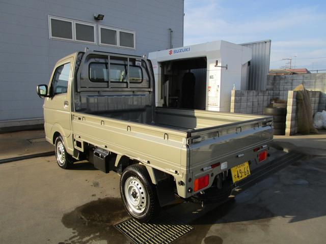 キャリイトラック KCエアコン・パワステ農繁 7型 4AT 4WD ラジオ 4AT パートタイム4WD 前後ブレーキサポート リアパーキングソナー オートライト オートハイビーム ラジオ キーレス LEDルームランプ&LED作業灯 アイドリングストップ 農家特化仕様(10枚目)