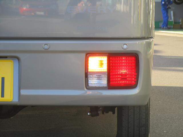 エブリイ ＪＯＩＮターボ　６型　ディスプレイオーディオ＆バックカメラ　ディスプレイオーディオ＆バックカメラ　両側スライドドア＆クローザー　前後ブレーキサポート　ＬＥＤランプ　オートライト＆オートハイビーム　スマートキー　ＵＳＢチャージャー　シートヒーター（17枚目）