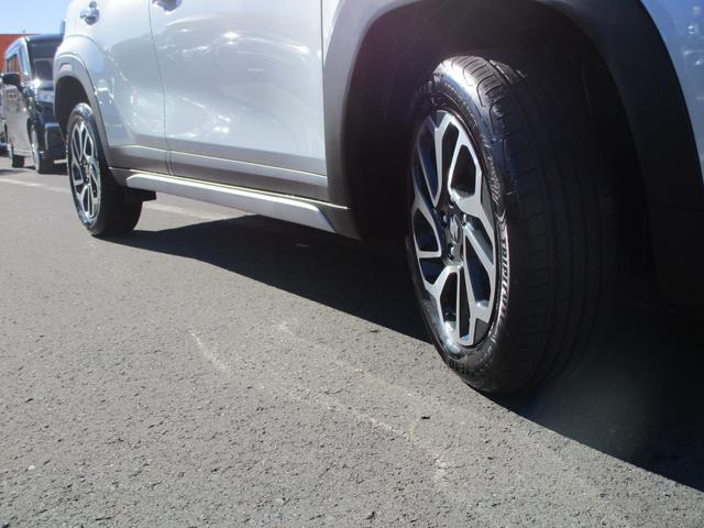 フロンクス １型　４ＷＤ　コネクト全方位カメラナビ　ＥＴＣ　ＬＥＤ　４ＷＤ　コネクト全方位カメラナビ　ＨＤＭＩ　ＥＴＣ　前後ブレーキサポート　前後コーナーセンサー　アダプティブクルコン　電動パーキング＆オートホールド　ＬＥＤ　アルミ　シートヒーター　置くだけ充電（7枚目）