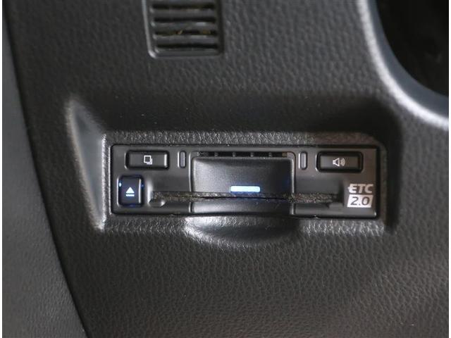ヴォクシー Ｓ－Ｚ　フルセグ　メモリーナビ　ＤＶＤ再生　ミュージックプレイヤー接続可　バックカメラ　衝突被害軽減システム　ＥＴＣ　両側電動スライド　ＬＥＤヘッドランプ　乗車定員７人　３列シート　ワンオーナー　記録簿（11枚目）