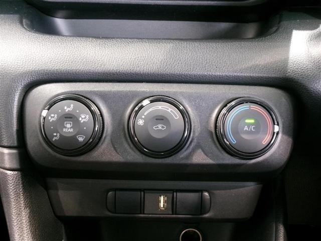 ヤリス Ｘ　メモリーナビ　ミュージックプレイヤー接続可　バックカメラ　衝突被害軽減システム　ＥＴＣ（9枚目）