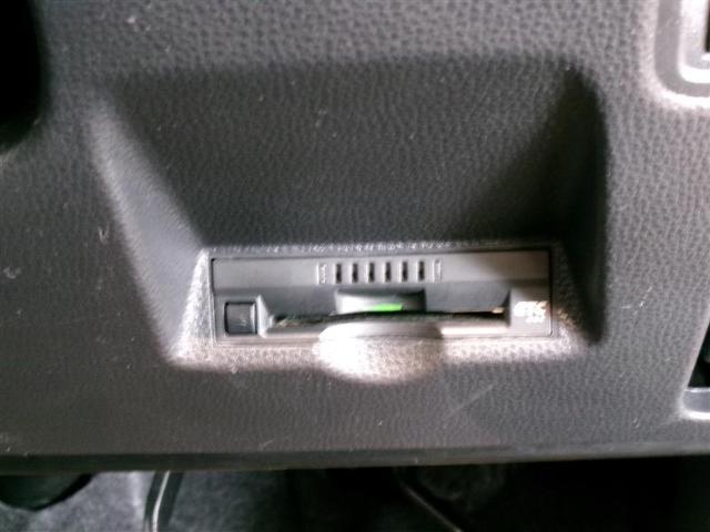 ヤリス X メモリーナビ ミュージックプレイヤー接続可 バックカメラ 衝突被害軽減システム ETC(12枚目)