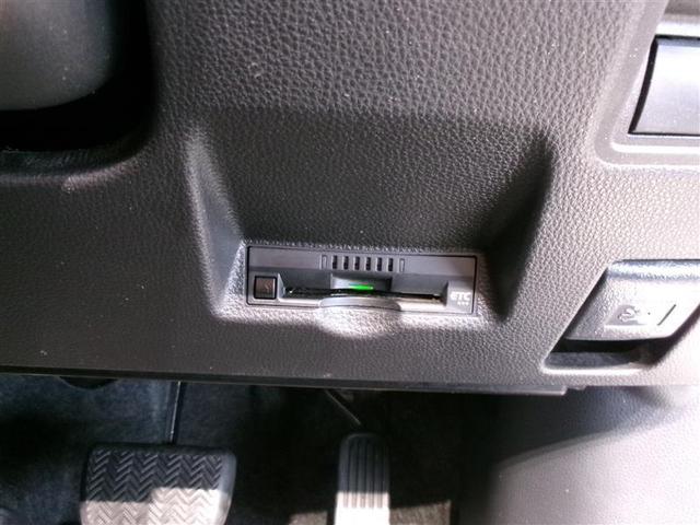 ヤリス Ｘ　４ＷＤ　メモリーナビ　ミュージックプレイヤー接続可　バックカメラ　衝突被害軽減システム　ＥＴＣ　記録簿（12枚目）