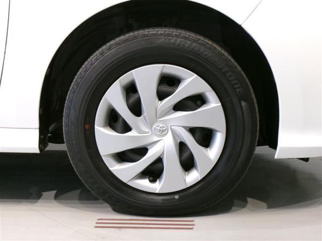 ヤリス Ｘ　４ＷＤ　メモリーナビ　ミュージックプレイヤー接続可　バックカメラ　衝突被害軽減システム　ＥＴＣ　記録簿（18枚目）