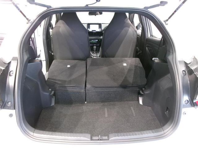 ヤリス ハイブリッドＸ　メモリーナビ　ミュージックプレイヤー接続可　バックカメラ　衝突被害軽減システム　ＥＴＣ　記録簿（17枚目）