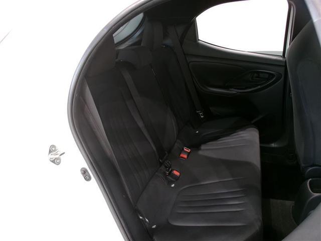 ヤリス Ｘ　メモリーナビ　ミュージックプレイヤー接続可　バックカメラ　衝突被害軽減システム　ＥＴＣ（15枚目）