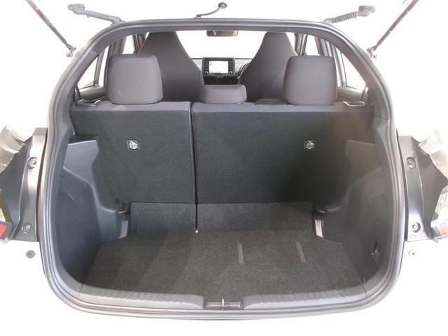 ヤリス Ｘ　メモリーナビ　ミュージックプレイヤー接続可　バックカメラ　衝突被害軽減システム　ＥＴＣ（16枚目）