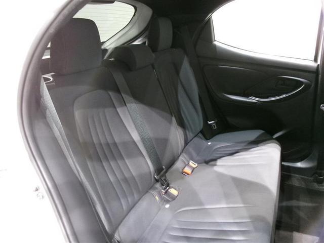 ヤリス Ｘ　トヨタ認定中古車　メモリーナビ　ミュージックプレイヤー接続可　バックカメラ　衝突被害軽減システム　ＥＴＣ（15枚目）