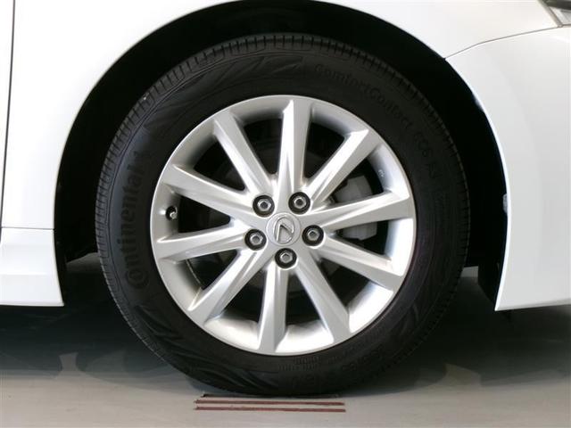 �����̃A���~�z�C�[�������Ԃł��B�^�C���T�C�Y�͂Q�O�T�^�T�T�q�P�U�ł��B