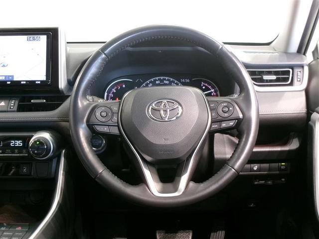 ＲＡＶ４ Ｇ　４ＷＤ　フルセグ　メモリーナビ　ＤＶＤ再生　バックカメラ　衝突被害軽減システム　ＥＴＣ　ＬＥＤヘッドランプ　ワンオーナー（5枚目）