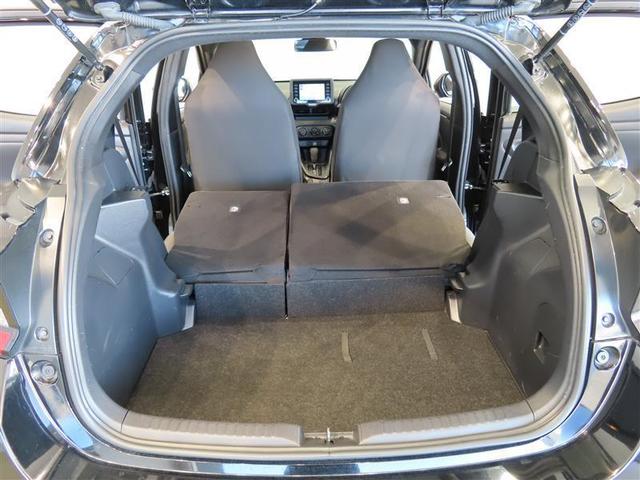 ヤリス Ｘ　メモリーナビ　ミュージックプレイヤー接続可　バックカメラ　衝突被害軽減システム　ＥＴＣ　記録簿（17枚目）