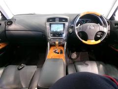 『まるごとクリーニング』施工済みで、キレイ・清潔な車となっております。 4