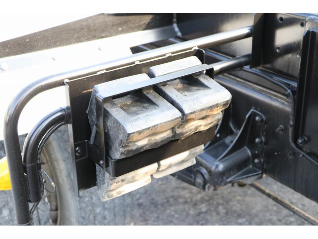 新明和アームロール CCA44-30 ツインホイスト リモコン 積載3650kg 車両総重量 7990kg シート置き ラジオ ETC 左電各ミラー EHS DPF アドブルー(58枚目)