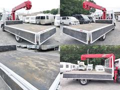 荷台寸３７０ｃｍ×２０８ｃｍ×３８ｃｍ　積載３０００ｋｇ　車両総重量７１６５ｋｇ 7