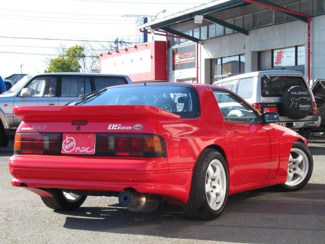 サバンナＲＸ－７ ＧＴ－Ｒ　実走行６万ｋｍ台　修復歴無　純正カラー　新品タイヤ　ＧＴ－Ｒ純正ホイール　タワーバー　追加メーター　社外マフラー　リアスポ　ターボタイマー　ロールバー　車高調　ローダウン（5枚目）