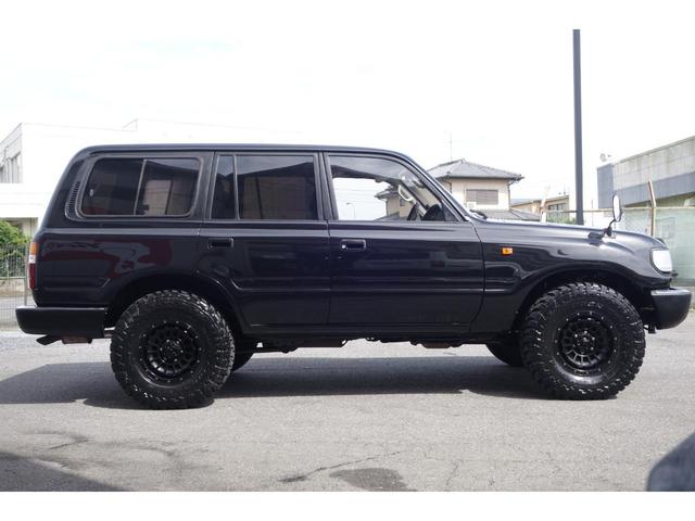 ランドクルーザー８０ ＶＸリミテッド　中期　５速マニュアル載替公認　ガソリン車　ナローボディ　新品シートカバー　新品オリジナルＡＷ　新品トーヨーオープンカントリータイヤ　フェンダーミラー　センターデフロック　サンルーフ（37枚目）
