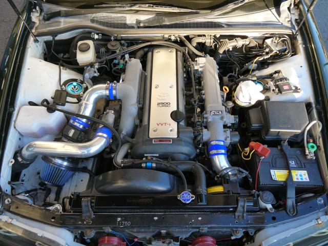 チェイサー ツアラーＶ　純正５速　新品クスコＬＳＤ　ワイドボディキット　３２６車高調　イケヤフロントアーム　ＶＩＰＥＲキーレス　デフィメーター　たにぐちデュアルマフラー　切れ角ＵＰ　グレッディブーコン　ＫＯＹＯラジエター（4枚目）