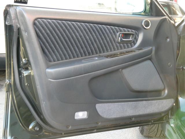 チェイサー ツアラーＶ　純正５速　新品クスコＬＳＤ　ワイドボディキット　３２６車高調　イケヤフロントアーム　ＶＩＰＥＲキーレス　デフィメーター　たにぐちデュアルマフラー　切れ角ＵＰ　グレッディブーコン　ＫＯＹＯラジエター（18枚目）