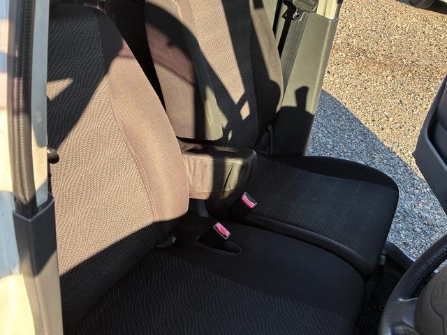 ワゴンＲ スティングレーＸ　ＡＣ　パワーウインドウ　盗難防止システム　キーレス　スマキー　ＡＢＳ付き　衝突安全ボディ　パワーステアリング　運転席エアバック　ベンチシート　フルフラット　ダブルエアバッグ（10枚目）