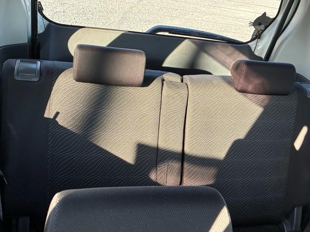 ワゴンＲ スティングレーＸ　ＡＣ　パワーウインドウ　盗難防止システム　キーレス　スマキー　ＡＢＳ付き　衝突安全ボディ　パワーステアリング　運転席エアバック　ベンチシート　フルフラット　ダブルエアバッグ（11枚目）