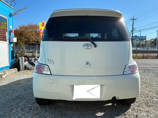 ｂＢ Ｓ　パワステ　フルフラット　ＰＷ　ＡＢＳ　ベンチシート　キーレス　助手席エアバッグ　衝突安全ボディ　エアーバッグ　電格ミラー　ＡＣ（9枚目）