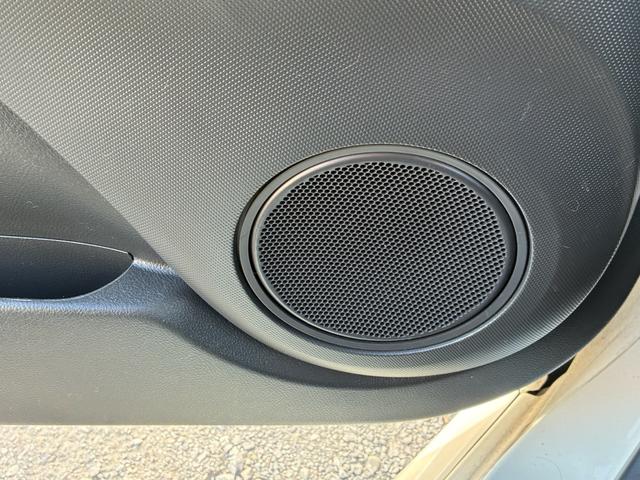 ｂＢ Ｓ　パワステ　フルフラット　ＰＷ　ＡＢＳ　ベンチシート　キーレス　助手席エアバッグ　衝突安全ボディ　エアーバッグ　電格ミラー　ＡＣ（16枚目）