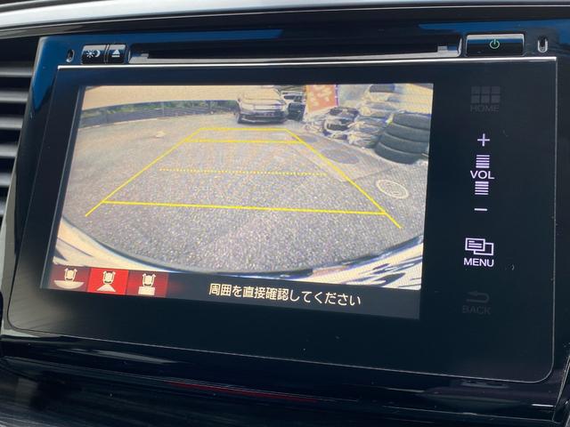 オデッセイ アブソルート　純正ナビ　フルセグＴＶ　バックカメラ　Ｂｌｕｅｔｏｏｔｈオーディオ　ＤＶＤ再生機能　衝突軽減ブレーキ　純正アルミホイール　ＬＥＤヘッドライト　フォグライト　オートライト　両側電動スライドドア　ＥＴＣ（5枚目）