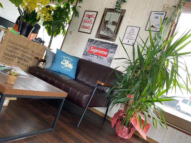 Ｎ－ＢＯＸ Ｇ・Ｌホンダセンシング　衝突軽減ブレーキ／純正ナビ／フルセグＴＶ／Ｂｌｕｅｔｏｏｔｈオーディオ／ＤＶＤ再生機能／バックカメラ／純正エンジンスターター／ＬＥＤヘッドライト／純正フォグライト／ＥＴＣ／ロールサンシェイド（13枚目）