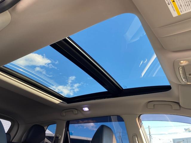 エクストレイル 20X HVブラクXトリマXエマジェンシーブレーキP ガラスルーフ/衝突軽減ブレーキ/純正ナビ/フルセグTV/Bluetoothオーディ/バックカメラ/LEDヘッドライト/ハーフレザーシート/オートバックドア/シートヒーター/スマートキー/ETC(12枚目)