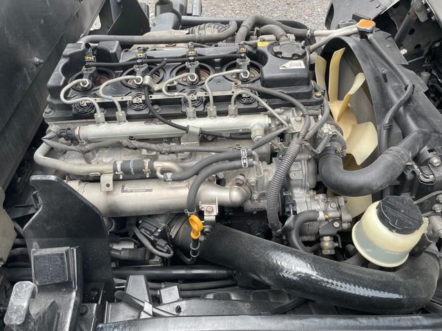 2t 平ボディ 全低床 左電動格ミラー 6速 NOx・PM適合車(18枚目)