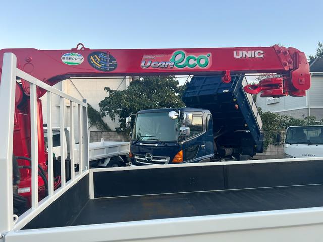 キャンター  3段 クレーン付き 5速マニュアル ラジコン付き 平ボディ 3段クレーン・フックイン2.63t吊り クレーン型式URU263N  全塗装済み 積載2000kg 荷台寸法長さ 369cm 幅 199cm(22枚目)