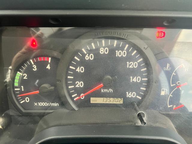 キャンター  3段 クレーン付き 5速マニュアル ラジコン付き 平ボディ 3段クレーン・フックイン2.63t吊り クレーン型式URU263N  全塗装済み 積載2000kg 荷台寸法長さ 369cm 幅 199cm(64枚目)