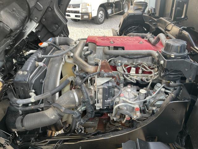 ヒノレンジャー 4t 平ボディロング AT 左電動格ミラー 荷台寸法 長さ618cm 幅212cm 荷台縞板貼付(14枚目)