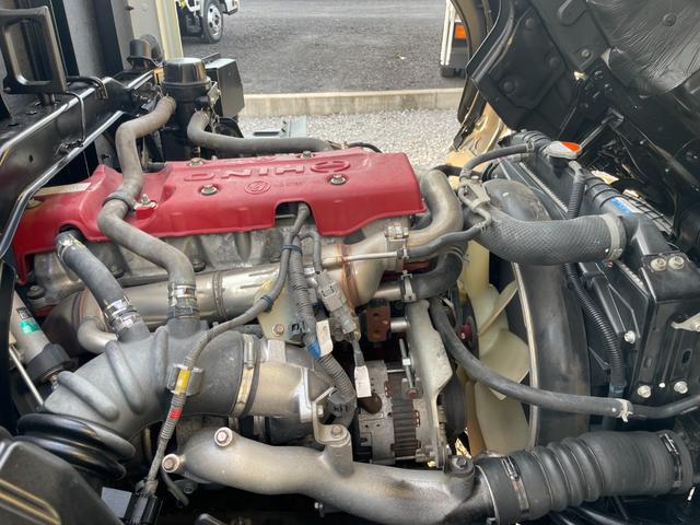 ヒノレンジャー 4t 平ボディロング AT 左電動格ミラー 荷台寸法 長さ618cm 幅212cm 荷台縞板貼付(15枚目)