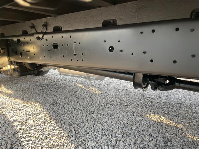 ヒノレンジャー 4t 平ボディロング AT 左電動格ミラー 荷台寸法 長さ618cm 幅212cm 荷台縞板貼付(21枚目)