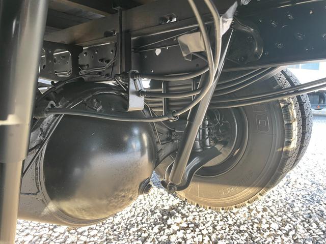 ヒノレンジャー 4t 平ボディロング AT 左電動格ミラー 荷台寸法 長さ618cm 幅212cm 荷台縞板貼付(24枚目)