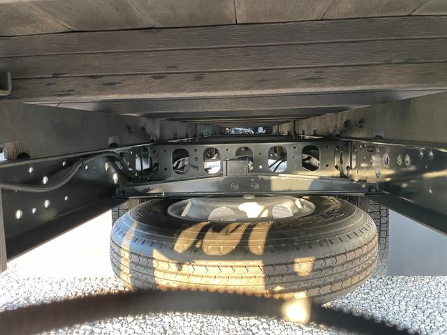 ヒノレンジャー 4t 平ボディロング AT 左電動格ミラー 荷台寸法 長さ618cm 幅212cm 荷台縞板貼付(27枚目)