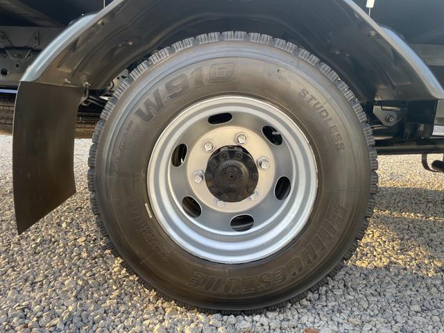 ヒノレンジャー 4t 平ボディロング AT 左電動格ミラー 荷台寸法 長さ618cm 幅212cm 荷台縞板貼付(29枚目)