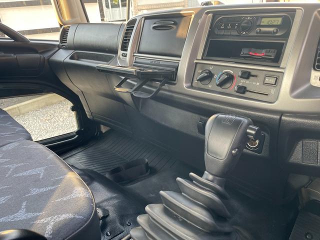 ヒノレンジャー 4t 平ボディロング AT 左電動格ミラー 荷台寸法 長さ618cm 幅212cm 荷台縞板貼付(37枚目)