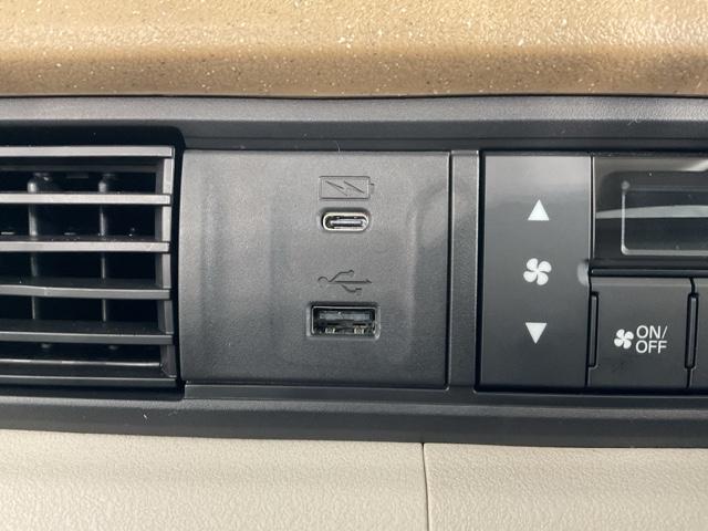 Ｎ－ＢＯＸ ファッションスタイル　禁煙　ソナー　盗難防止装置　スマートキ　ＬＥＤランプ　ＥＴＣ　バックモニター　１オーナー　サイドカーテンエアバック　ドライブレコーダー　クルコン　パワーステアリング　ＶＳＡ（43枚目）
