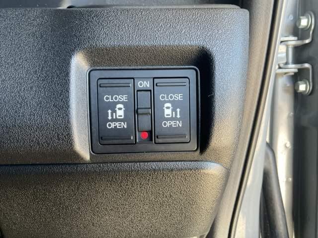 Ｎ－ＢＯＸカスタム コーディネートスタイル　オートクルーズ　禁煙　Ｗ電動ドア　シートヒータ　ＬＥＤ　ＥＳＣ　リアカメラ　ＥＴＣ　ソナー　ＤＶＤ　アイドリングストップ　エアコン　ドラレコ　サイドエアバック　パワーウィンドウ（29枚目）