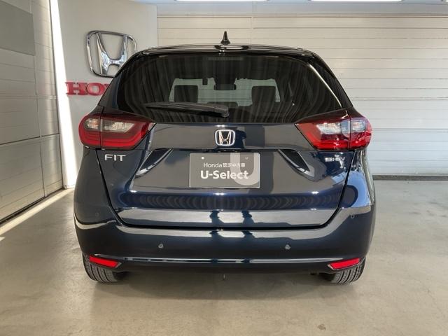 フィット e:HEVホーム ・当社デモカー・前後ドラレコ装着車 前後誤発進抑制機能 クリソナ 助手席エアバッグ 運転席エアバッグ 1オナ シートヒーター アイドリングストップ 禁煙 LEDライト バックカメラ ABS DVD再生(7枚目)