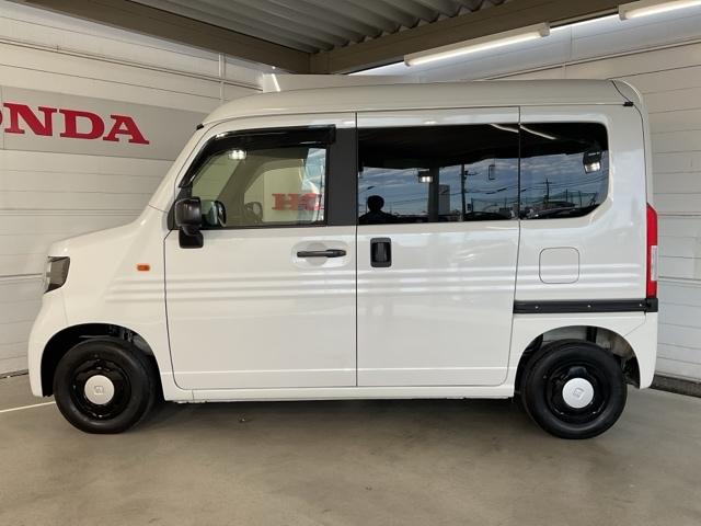 Ｎ－ＶＡＮ ファンスタイル＋ネイチャー　・当社デモカー・前後ドラレコ装着車　ＬＥＤライト　両側スライド　禁煙車　リアカメラ　衝突軽減ブレーキ　クリアランスソナー　エアコン　ＶＳＡ　スマートキー　クルーズコントロール　運転席エアバッグ　ＥＴＣ（5枚目）