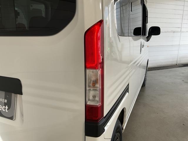 Ｎ－ＶＡＮ ファンスタイル＋ネイチャー　・当社デモカー・前後ドラレコ装着車　ＬＥＤライト　両側スライド　禁煙車　リアカメラ　衝突軽減ブレーキ　クリアランスソナー　エアコン　ＶＳＡ　スマートキー　クルーズコントロール　運転席エアバッグ　ＥＴＣ（12枚目）